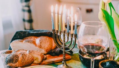 76人惜败热火，恩比德空砍40分+15篮板，76人队恩比德受伤