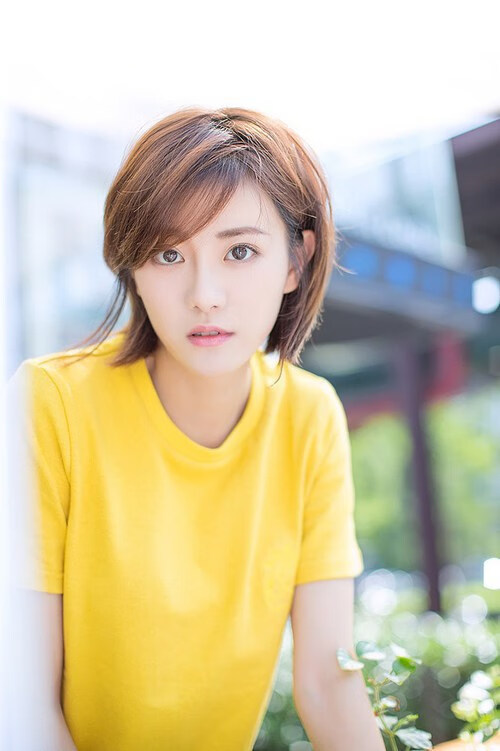 根美和埃弗顿_战胜法国劲旅，开门红，根美药房