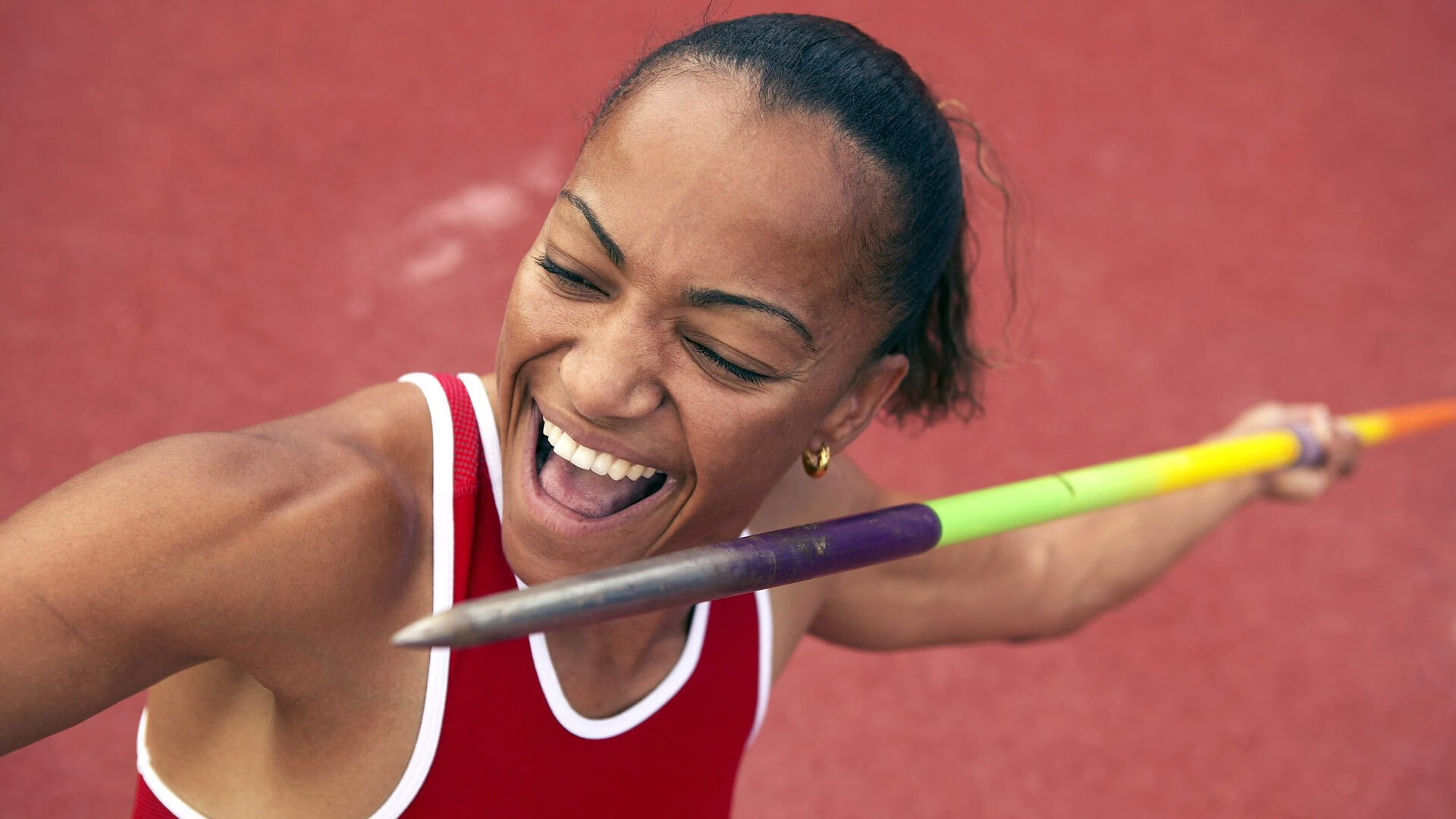 内线王者：场内最具统治力的内线球员，内线球员的主要作用